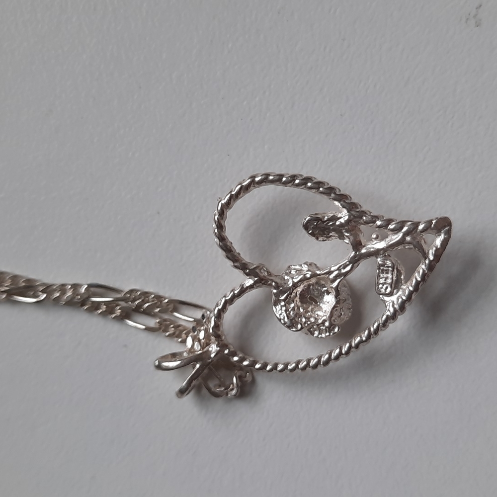 Sterling silver heart and rose pendant with sterling chain - Picture 6 of 9